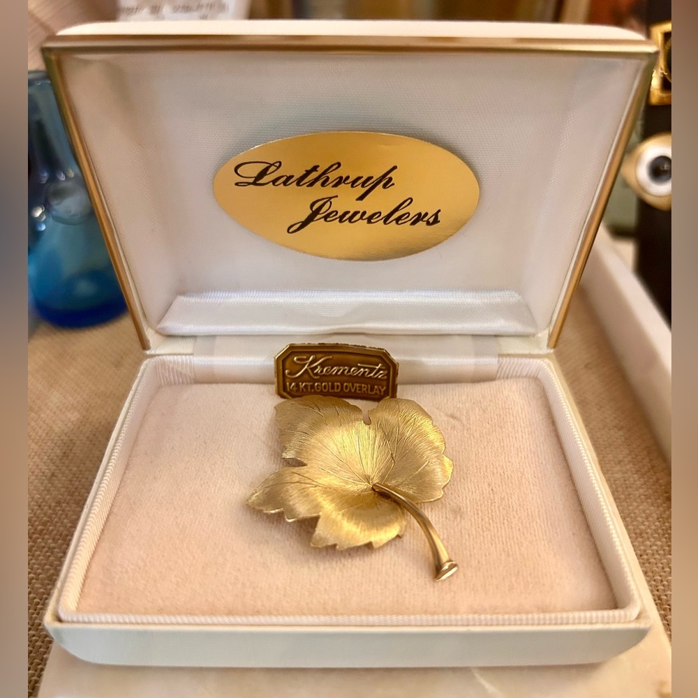 Vintage KREMENTZ Maple Leaf 14k Gold Overlay Brooch